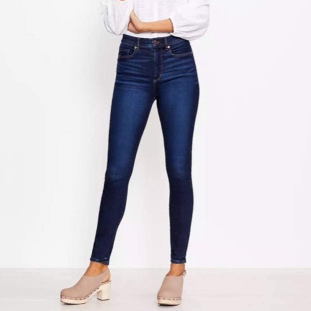 LOFT Sustainable Style Skinny Jean.
